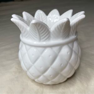 Bath and Body Works white pineapple small candle holder